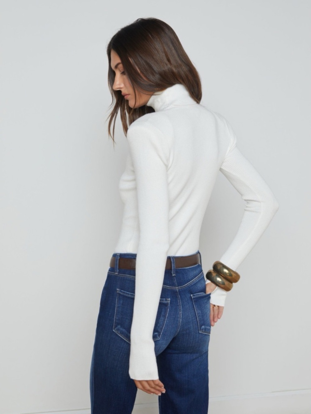 L'AGENCE Preppy Reeves Button Detail Shoulder Pad Turtleneck Sweater Size Medium - Picture 3 of 11